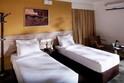 Hotel Metro Park Inn Coimbatore Room photo